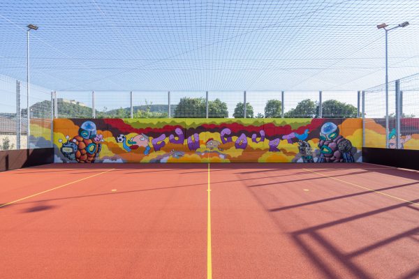 Streetball Bereich mit Banden